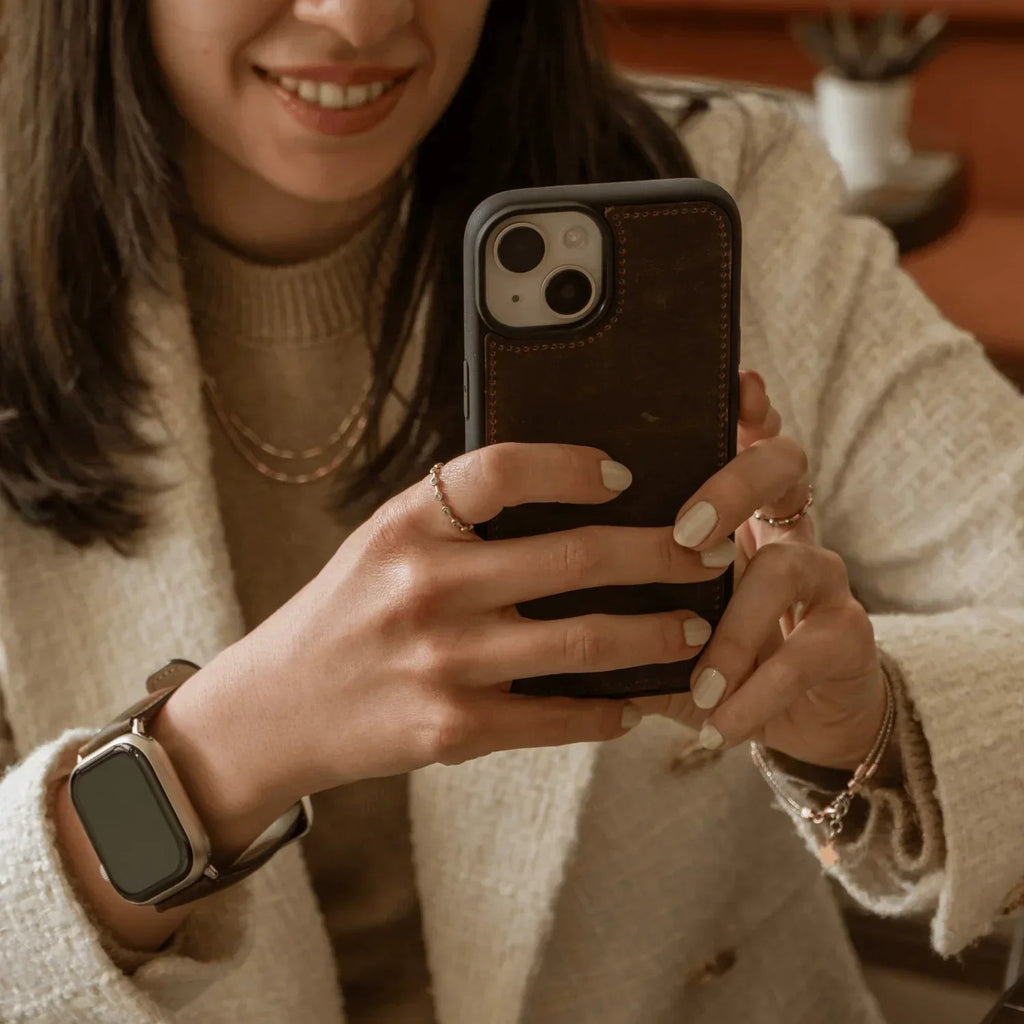 iPhone 16 Series Rustic Brown Leather Wallet Case - New York
